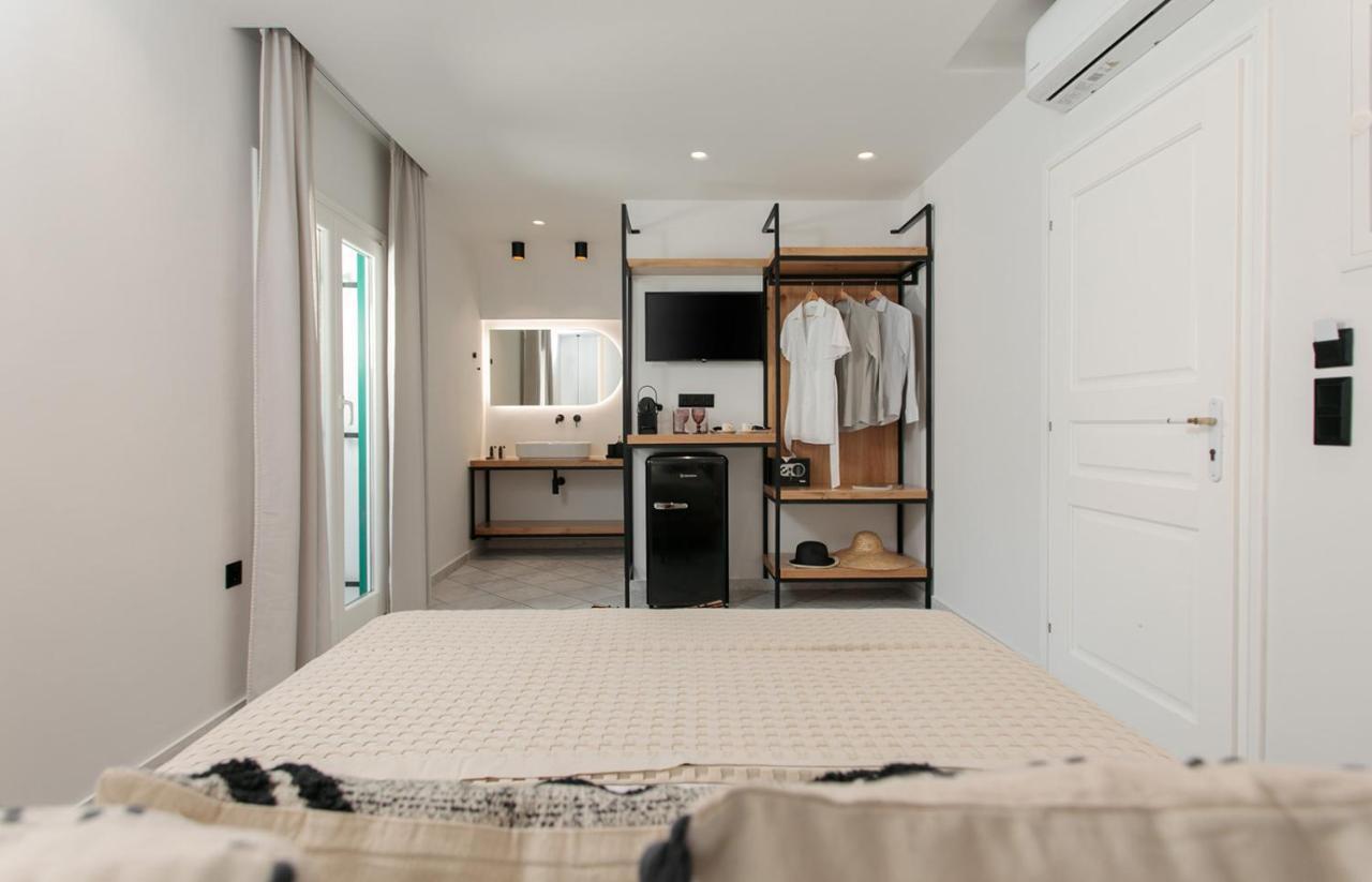 Iades Studios & Apartments Agia Anna  Exterior photo